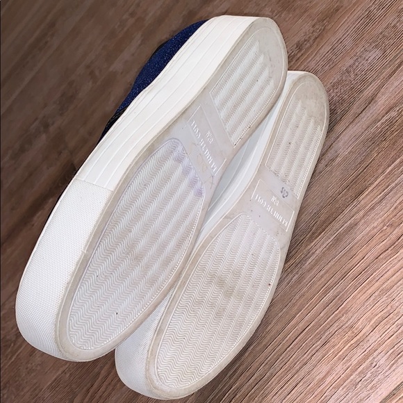 Kenneth Cole Alesy Blue Velvet Platform Sneaker - Picture 5 of 8